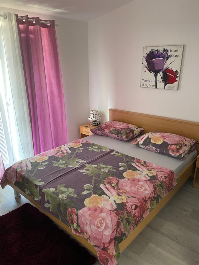 Apartments Miriam Srima Vodice Extérieur photo