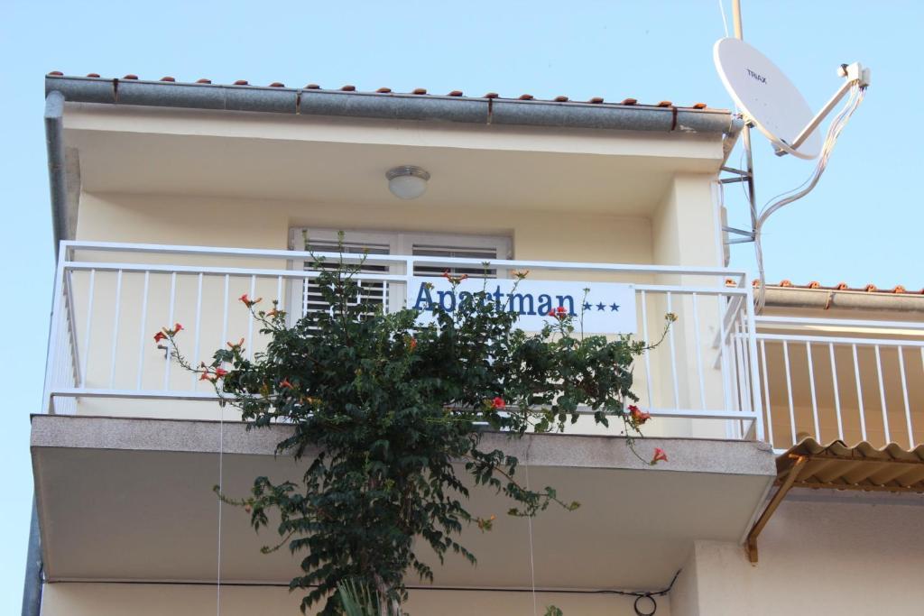 Apartments Miriam Srima Vodice Extérieur photo