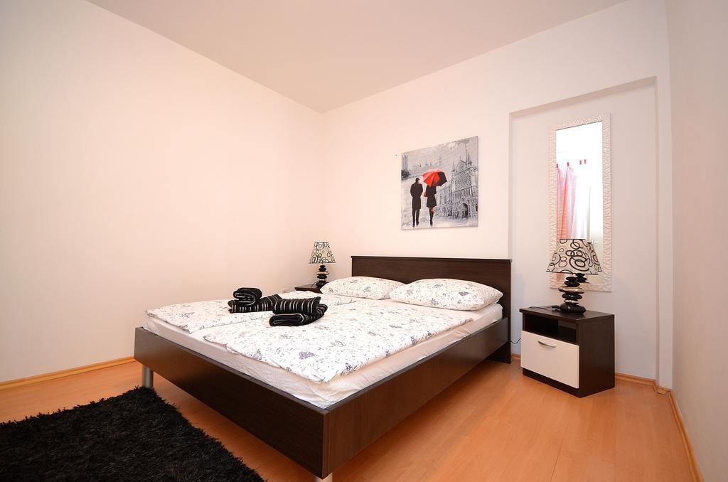 Apartments Miriam Srima Vodice Extérieur photo